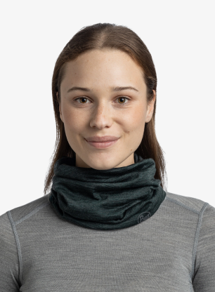 Večnamenska ruta Buff Lightweight Merino Wool - multistripes forest