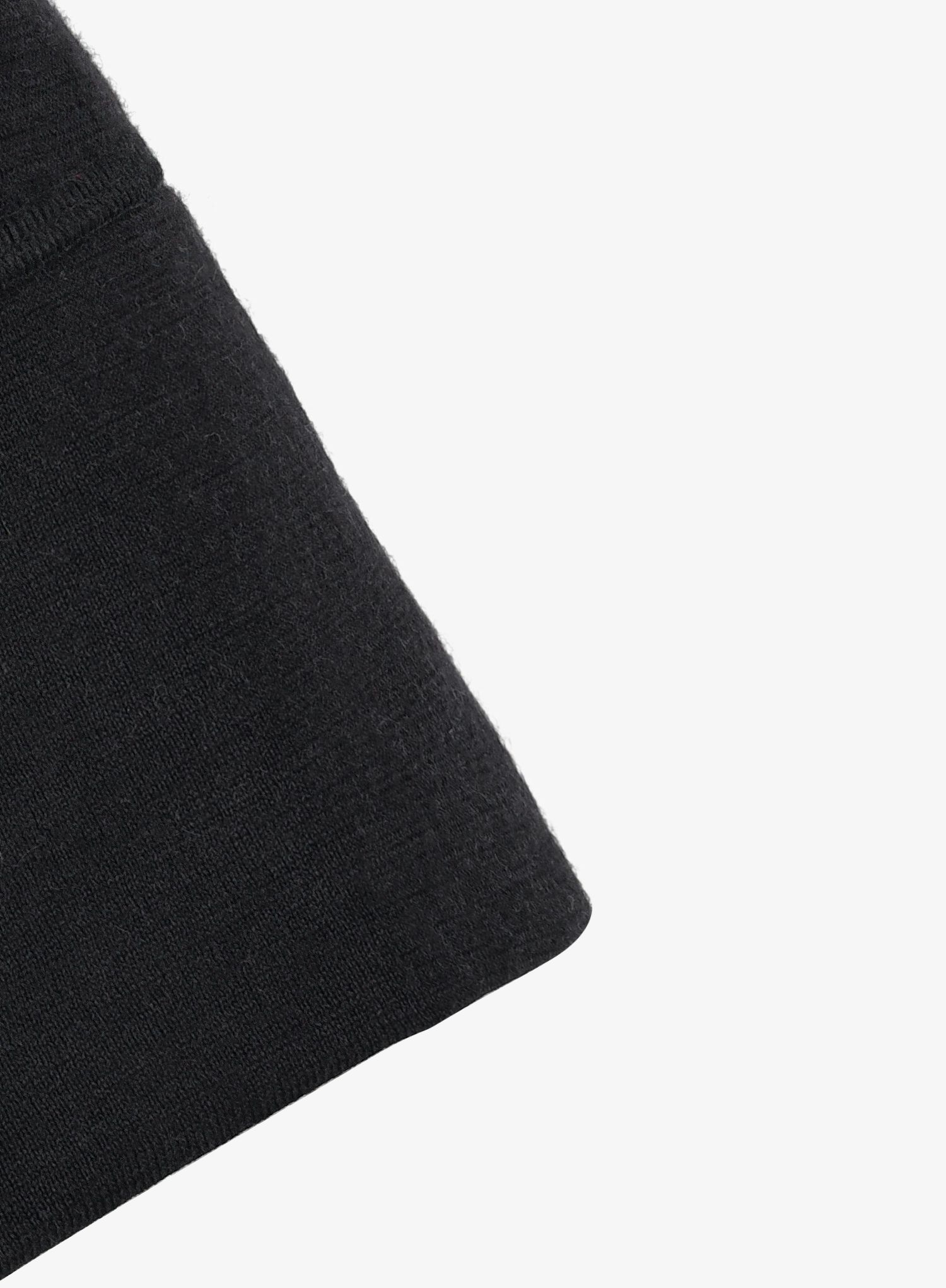 Kapa za tek Salewa Cristallo Beanie - black out