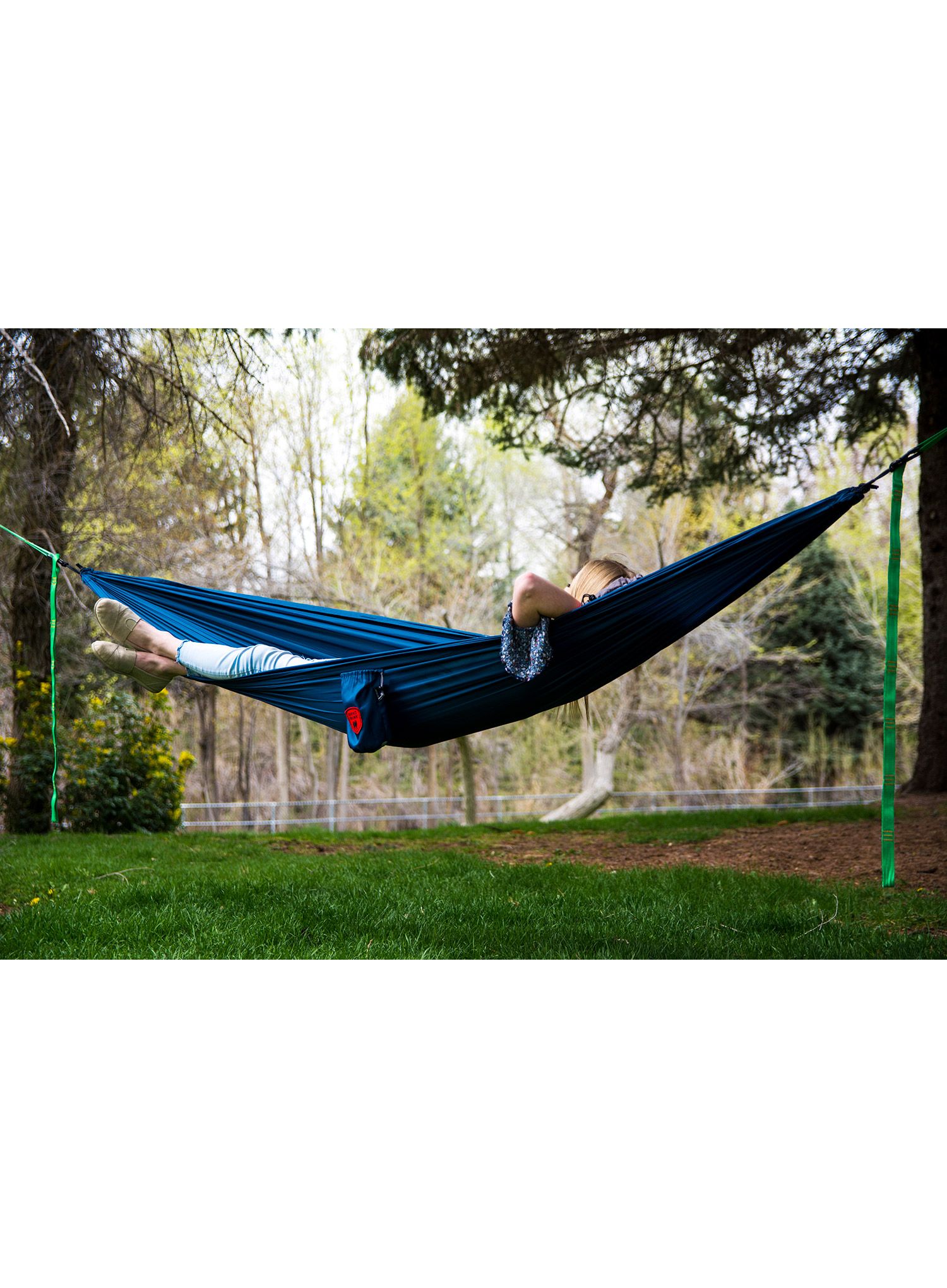 Viseča mreža Grand Trunk Ultralight Starter Hammock - blue