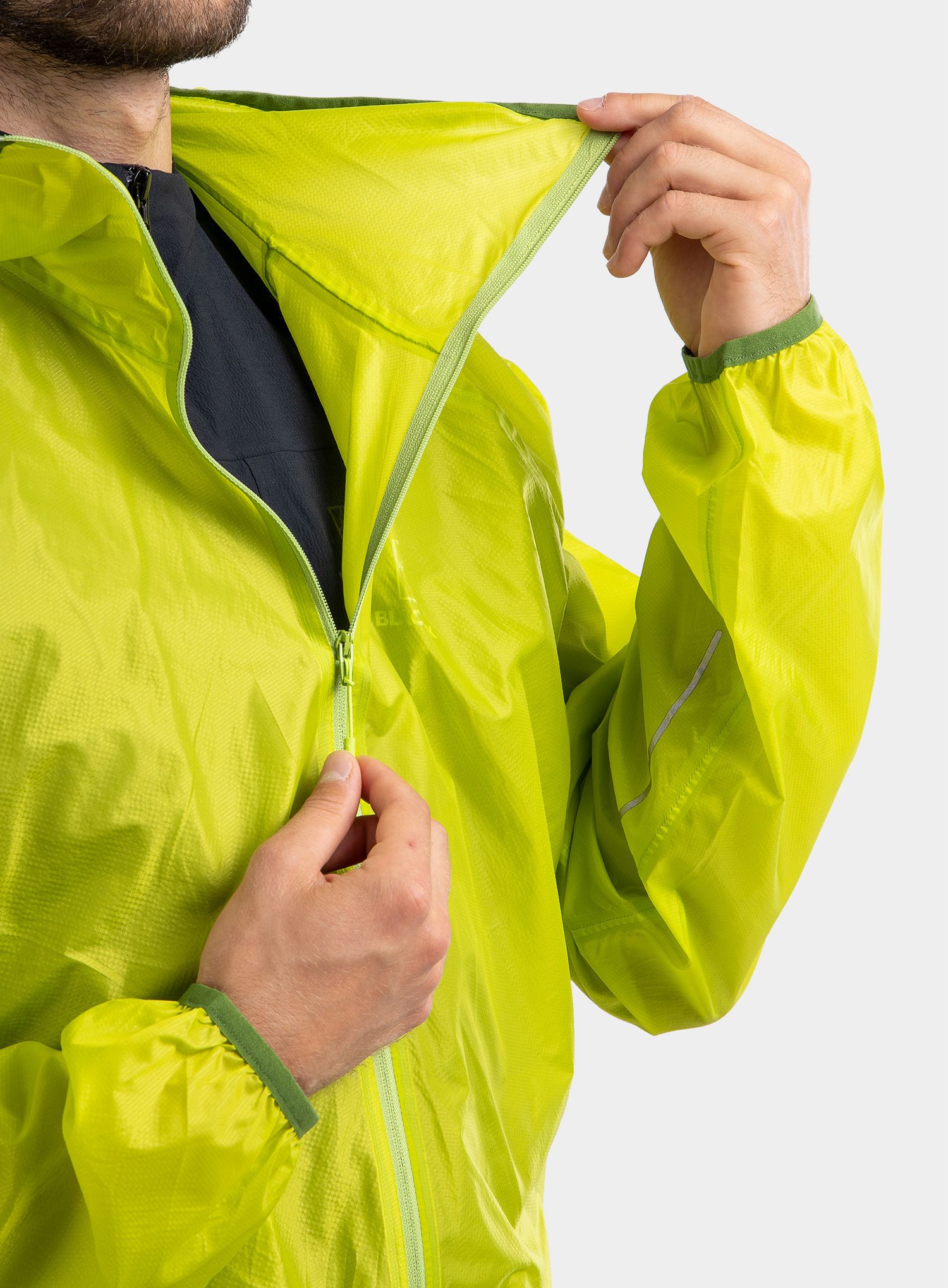 Moški brezrokavnik BlackYak Tulim Convertible Vest - lime punch