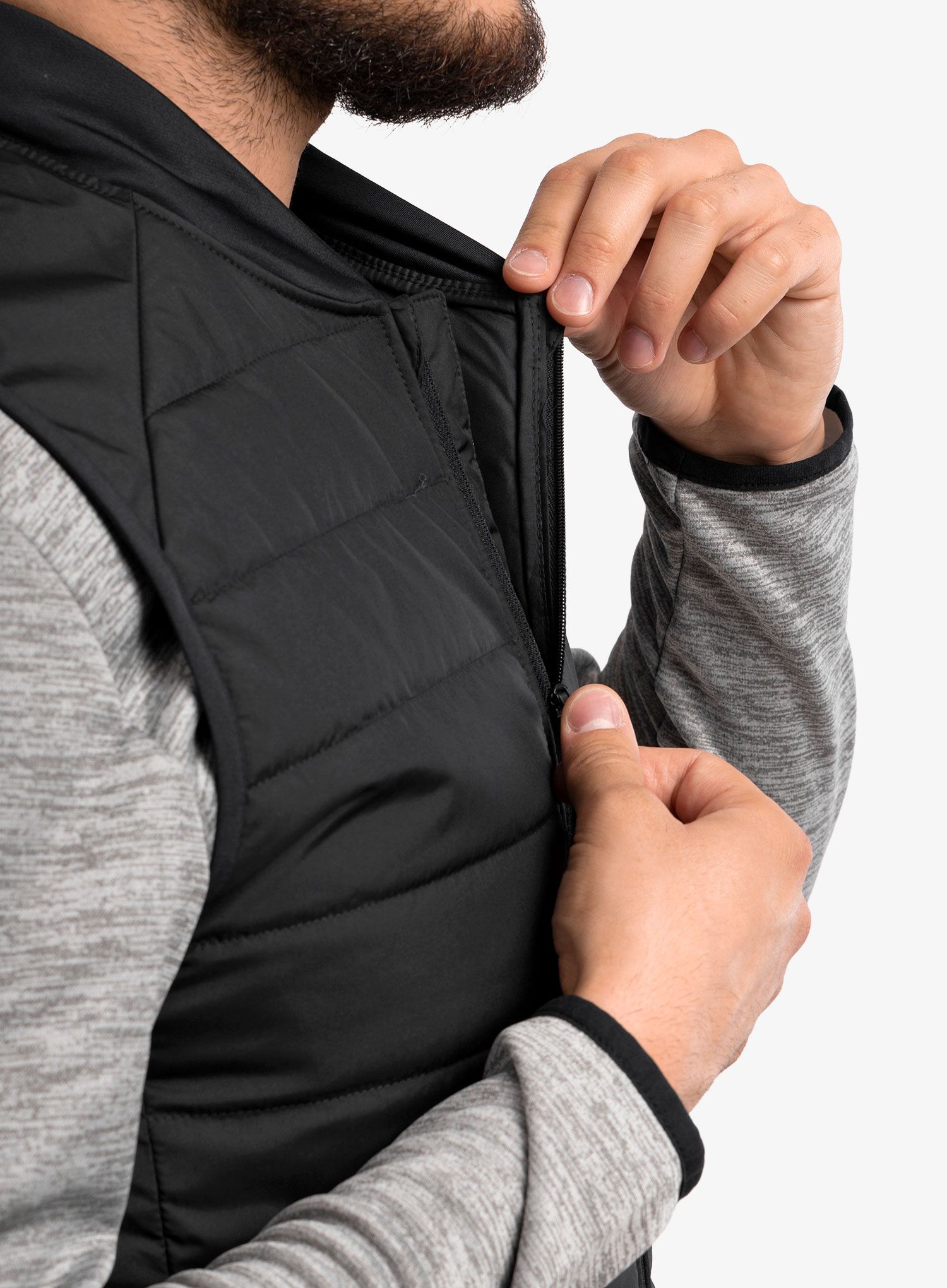 Moški brezrokavnik Under Armour Run Insulate Vest - black/reflective