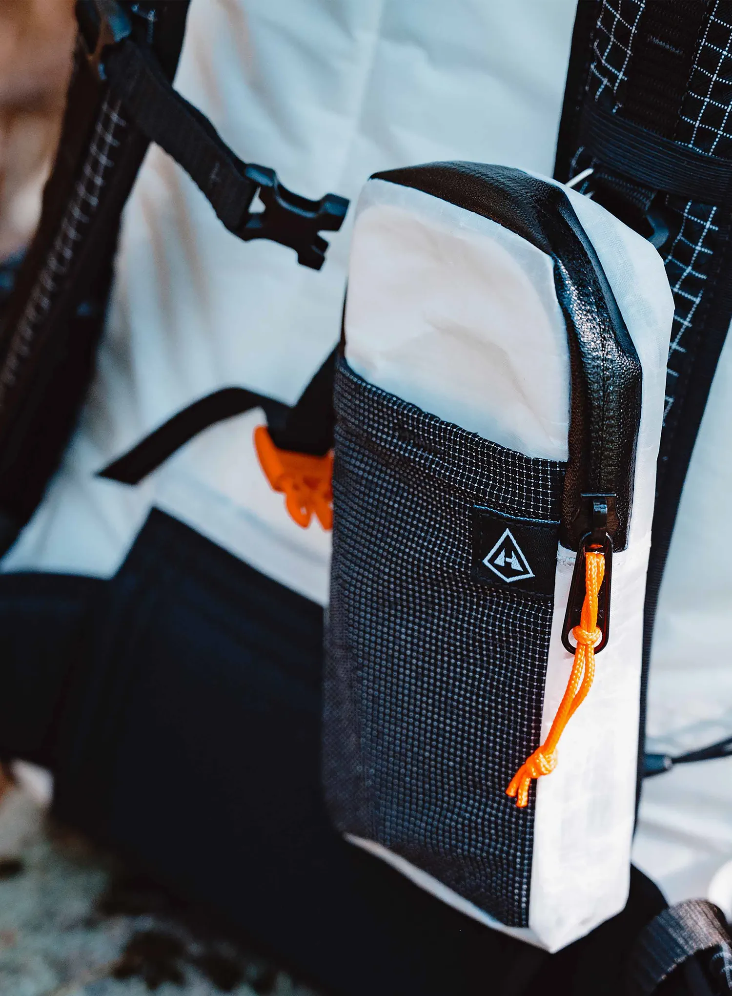 Žep za nahrbtnik Hyperlite Mountain Gear Pack Shoulder Pocket - white