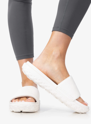 Ženski natikači The North Face Never Stop Cush Slide - white dune/white dune