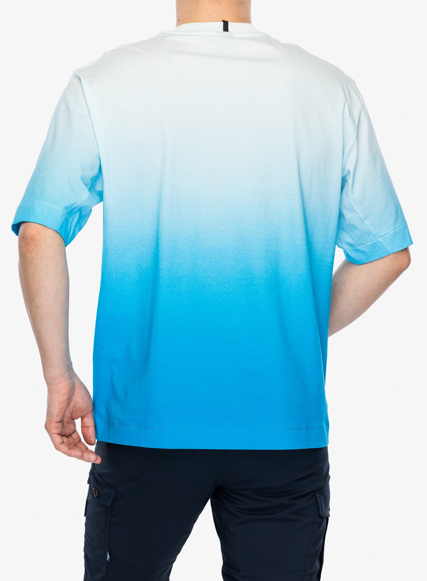 Bombažna majica Oakley Gradient Tee - gradient swimming blue