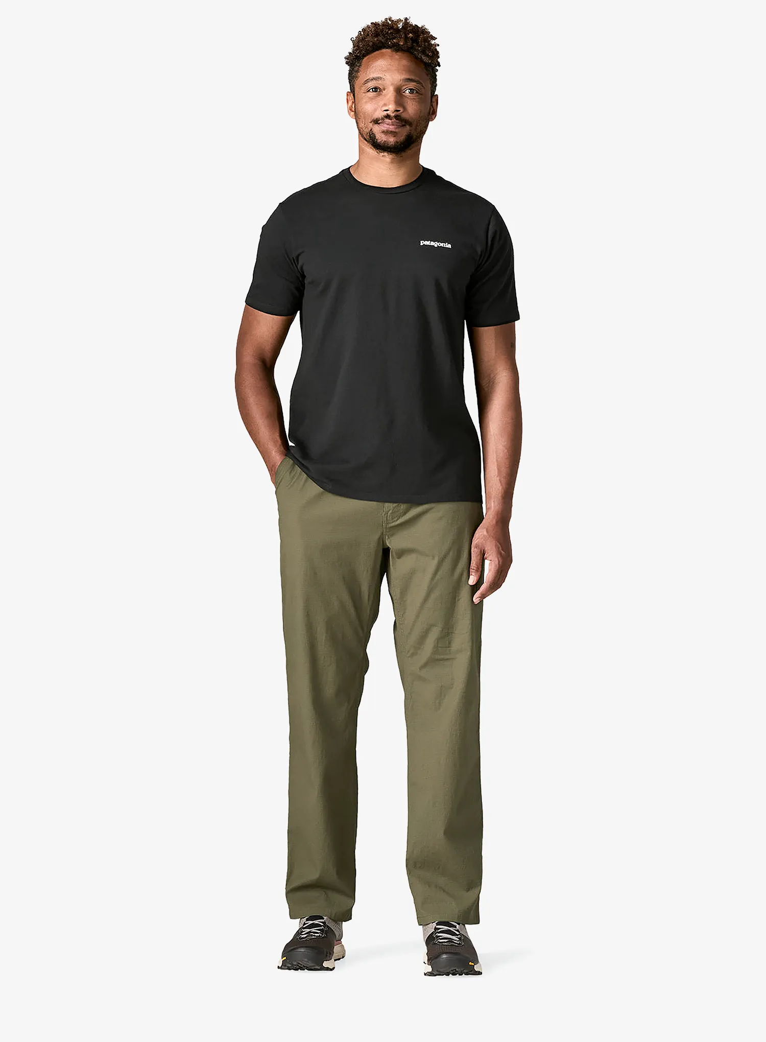 Bombažna majica Patagonia P-6 Logo Responsibili-Tee - black