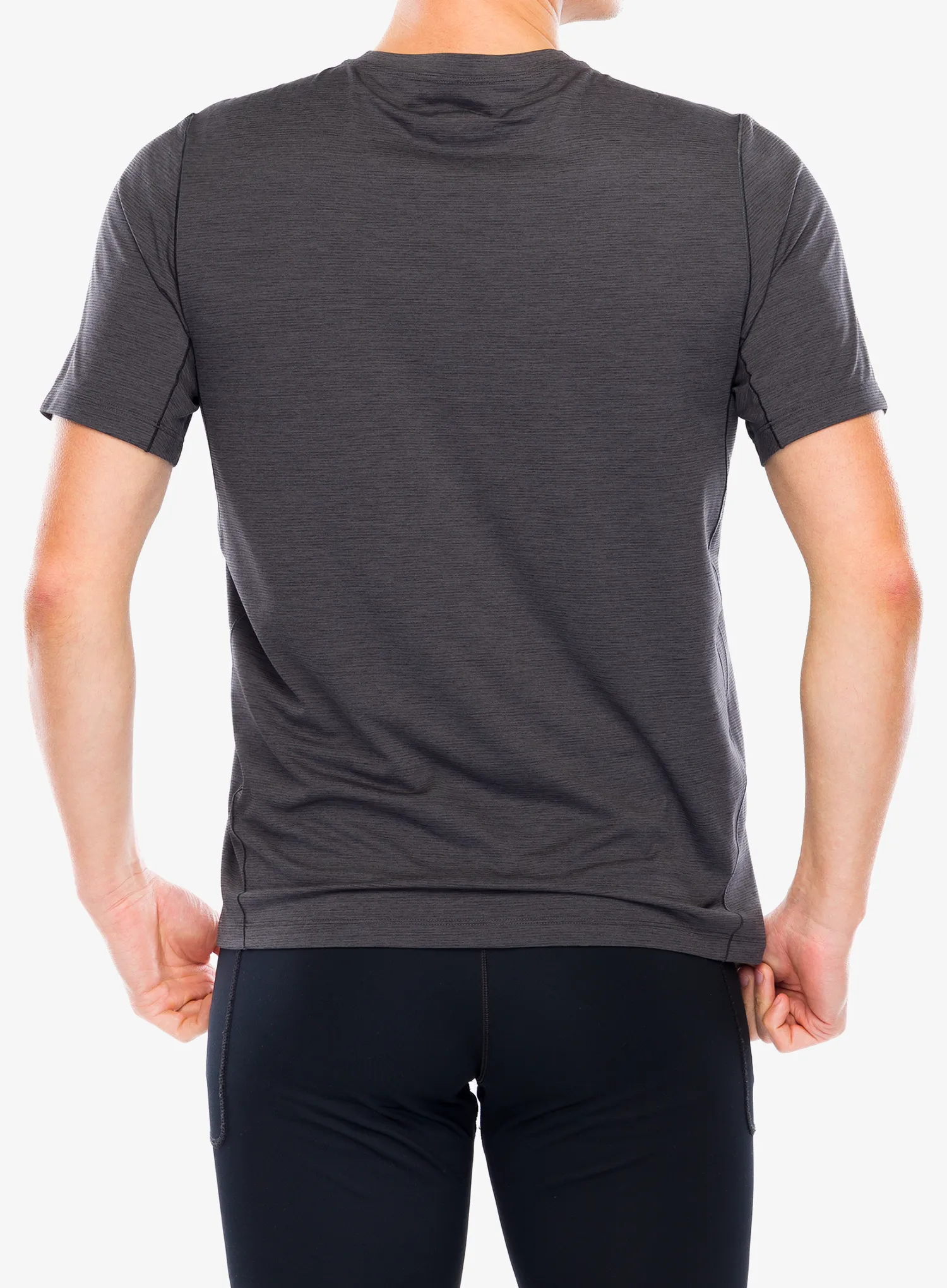 Tekaška majica Arcteryx Cormac Crew SS - black sapphire