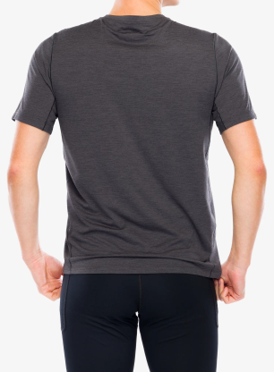 Tekaška majica Arcteryx Cormac Crew SS - black sapphire