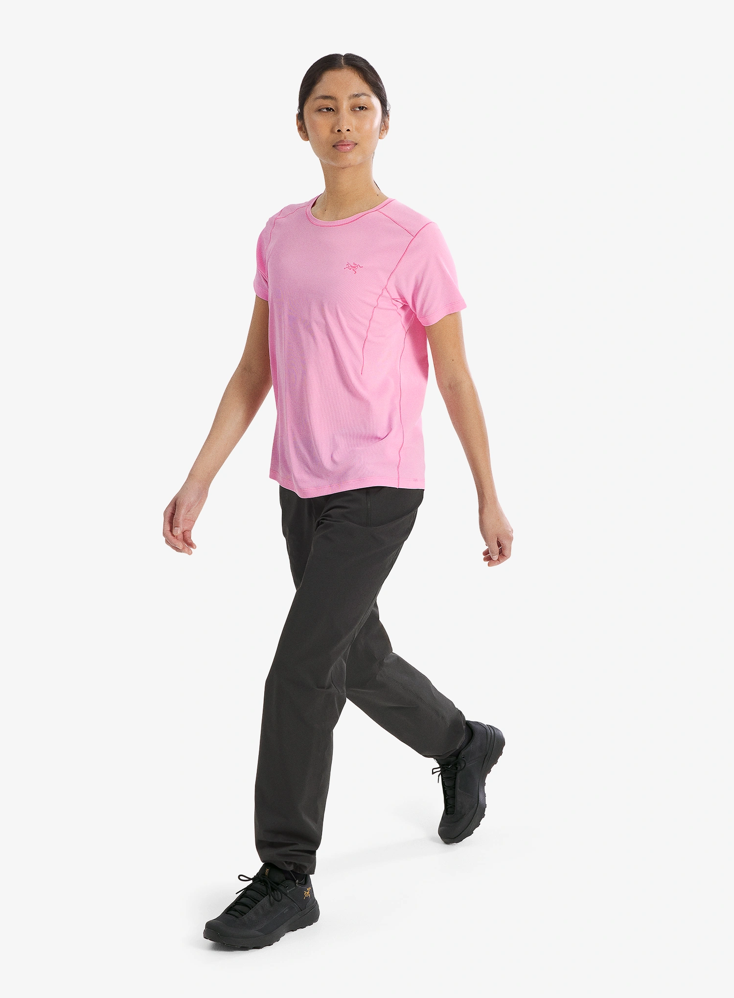 Ženska majica Arcteryx Sunna Crew SS - pineberry