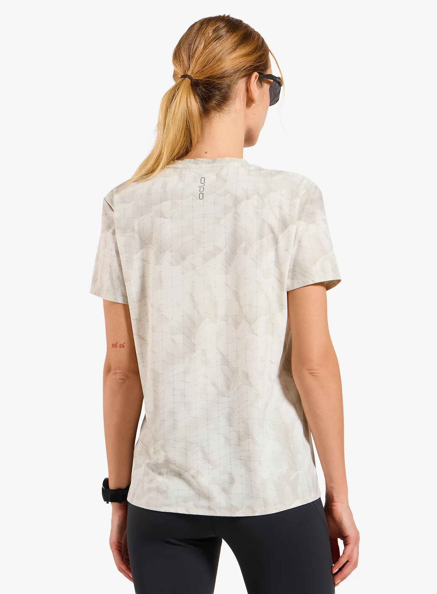Ženska tekaška majica Odlo Zeroweight Chill-Tec Print Crew Neck S/S - gardenia
