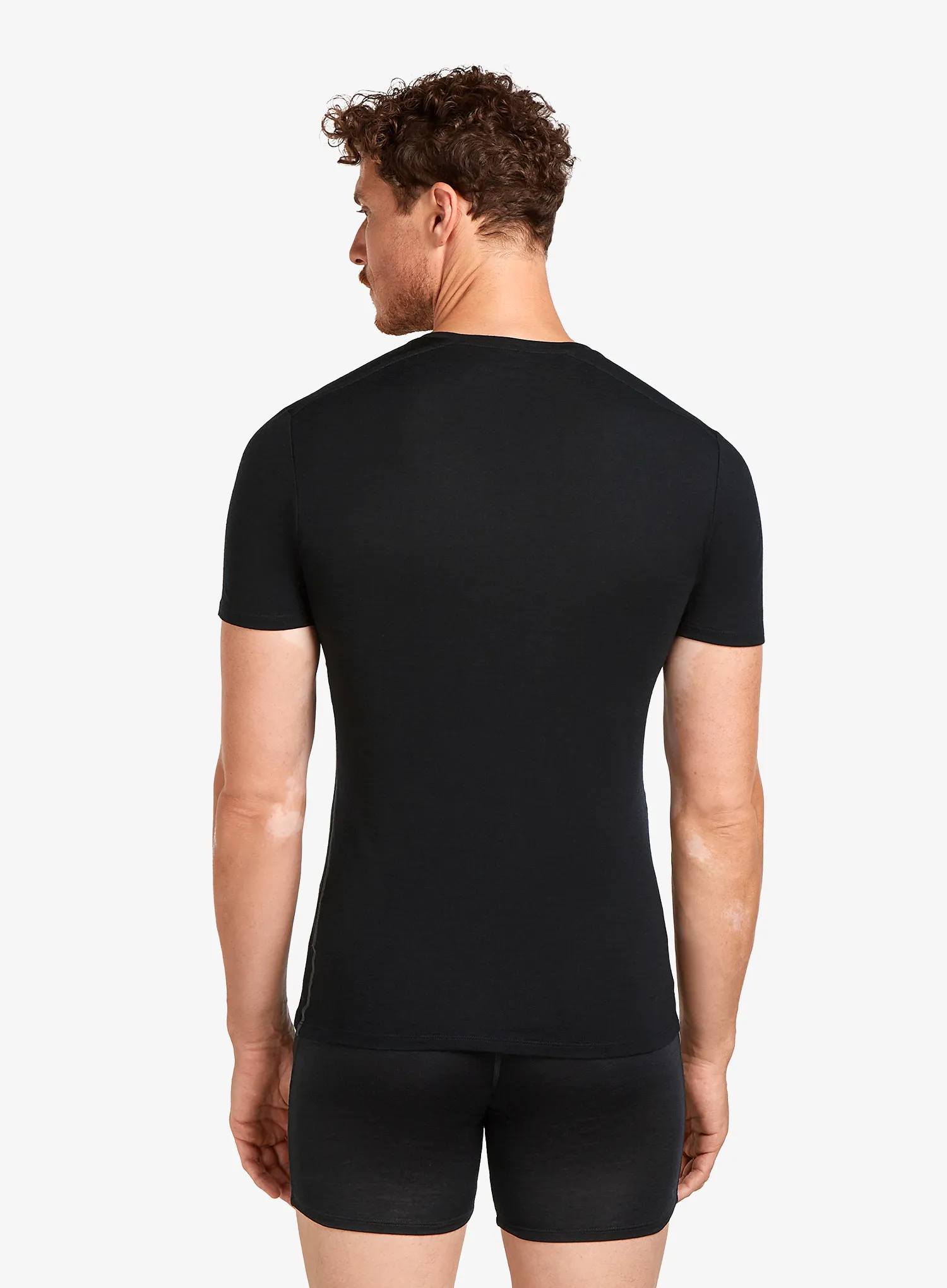 Moška majica Icebreaker Anatomica S/S V - black