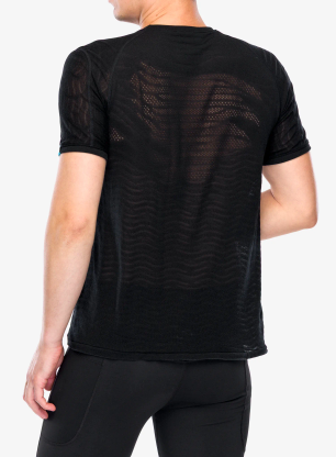 Majica UYN Aerocross Self Layer Shirt Short Sleeves Regular Fit - black beauty