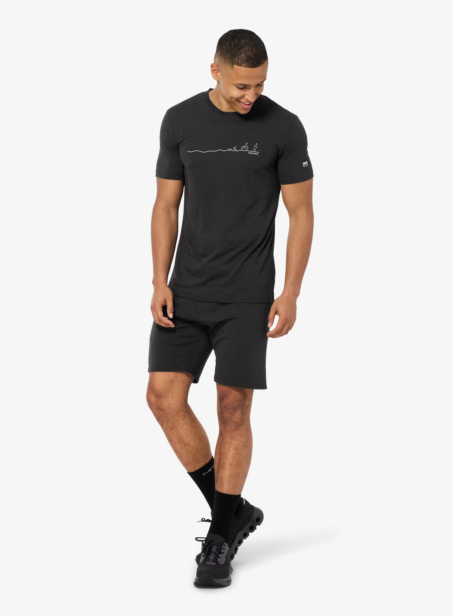 Majica s potiskom Super.natural Tri Tee - jet black/vapor grey