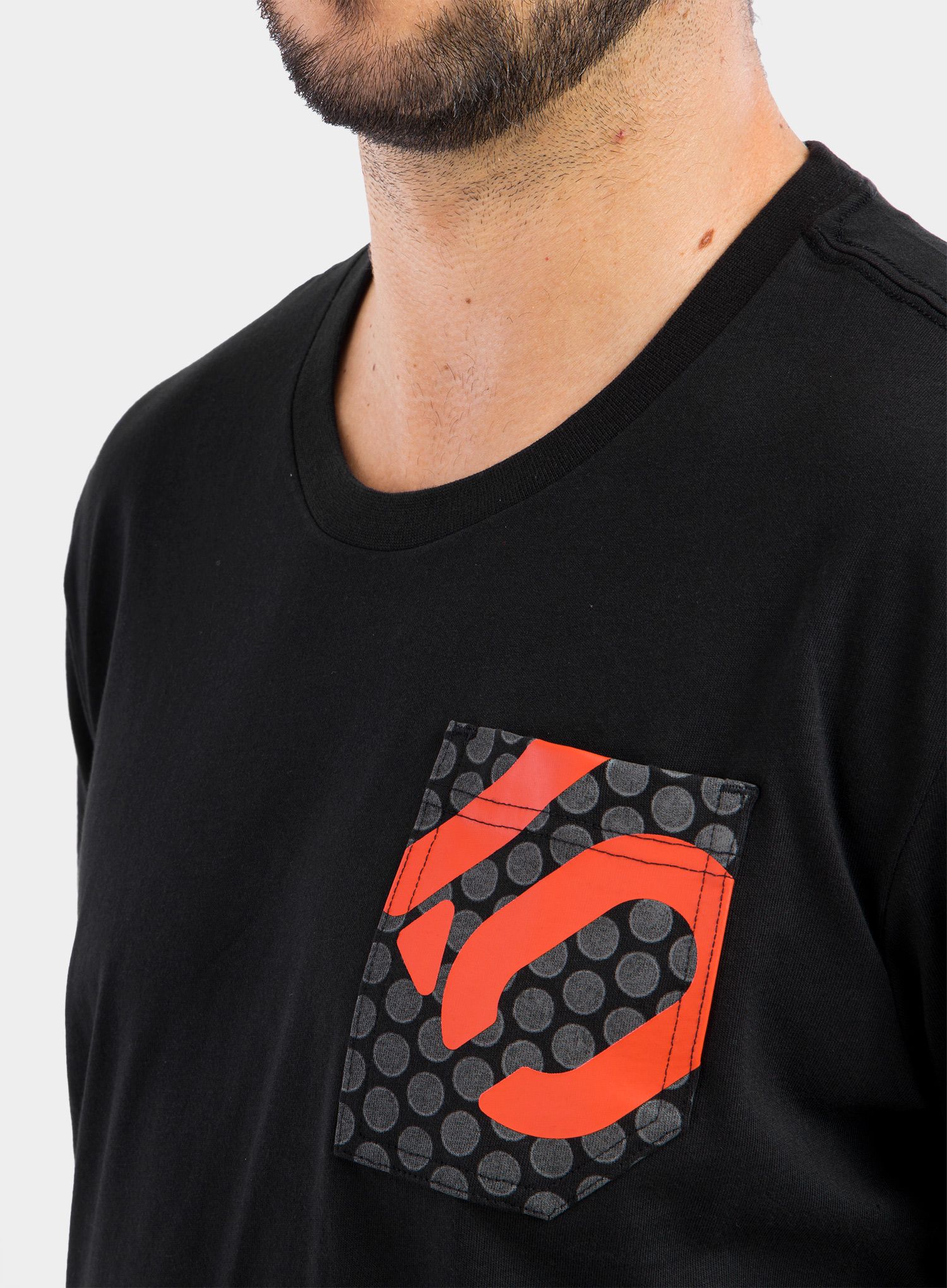 Moška majica Five Ten Brand of the Brave T-Shirt - black