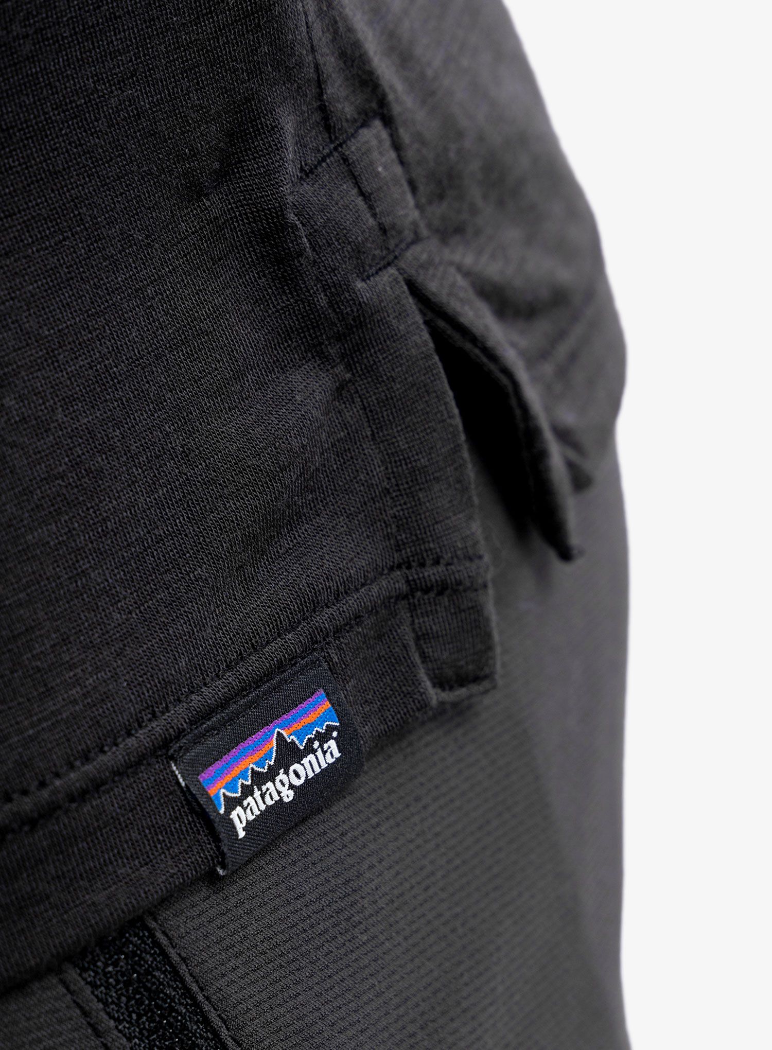 Merino majica Patagonia Cap Cool Merino Graphic Shirt - heritage header black