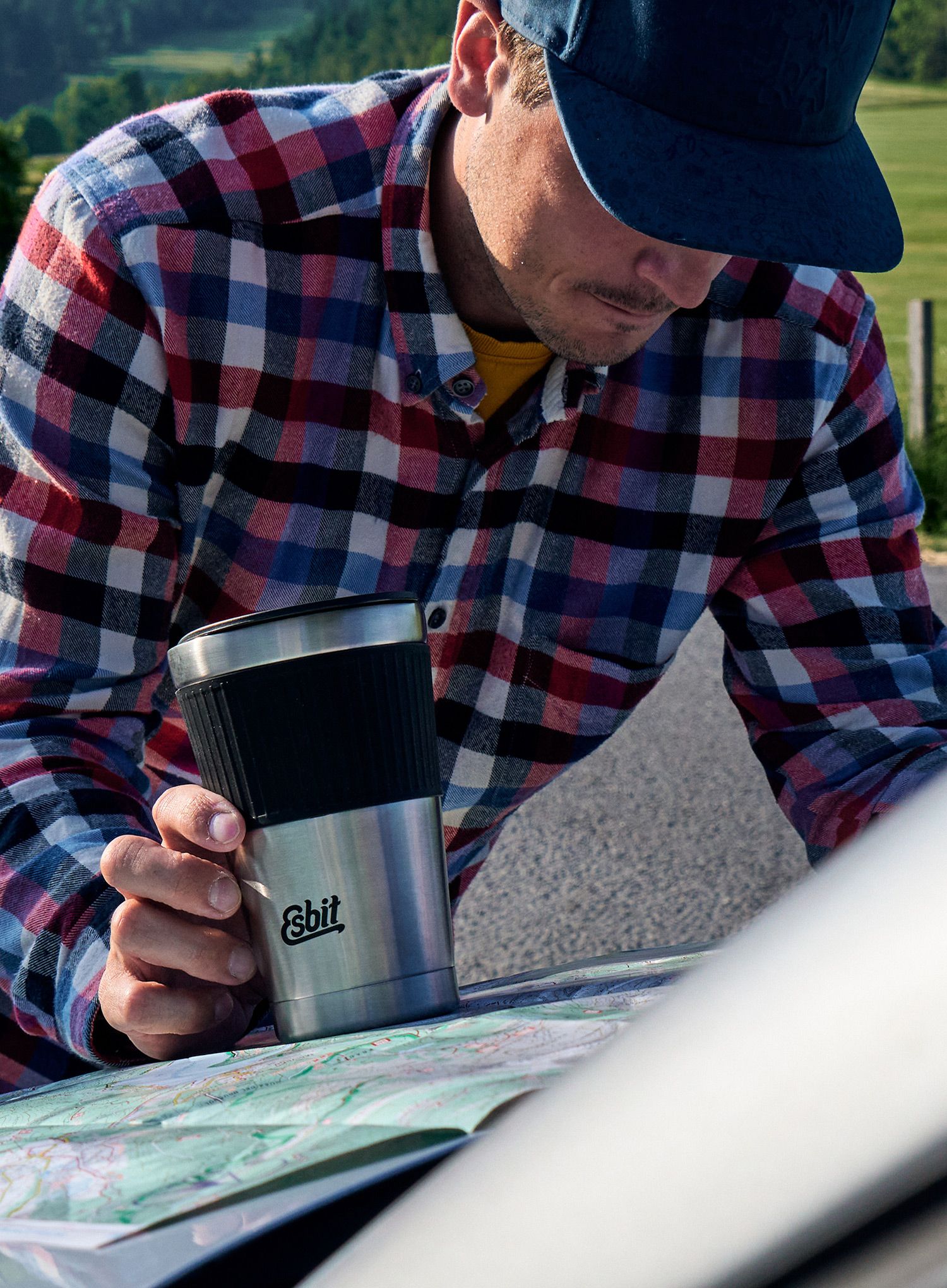 Termo lonček Esbit Sculptor Tumbler Thermo Mug 550ml - steel