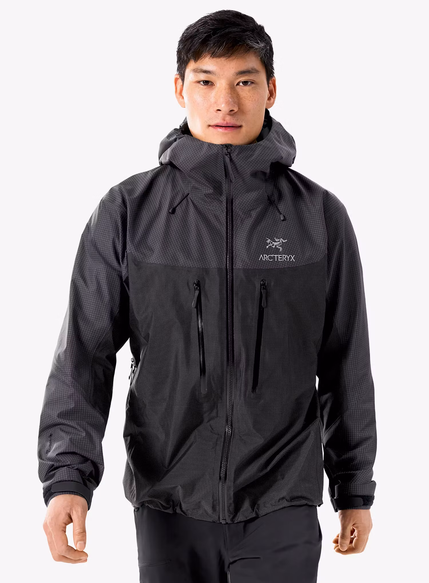 ArcteryxAlphaJacket_graphiteblac623555683223a.webp