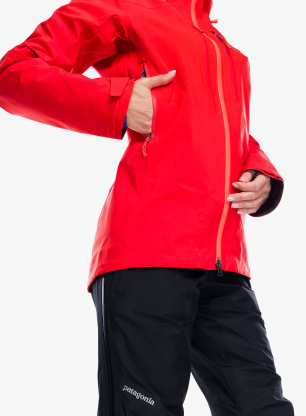 Ženske GORE-TEX jakna Patagonia Pluma PRO Jacket - sizzle red
