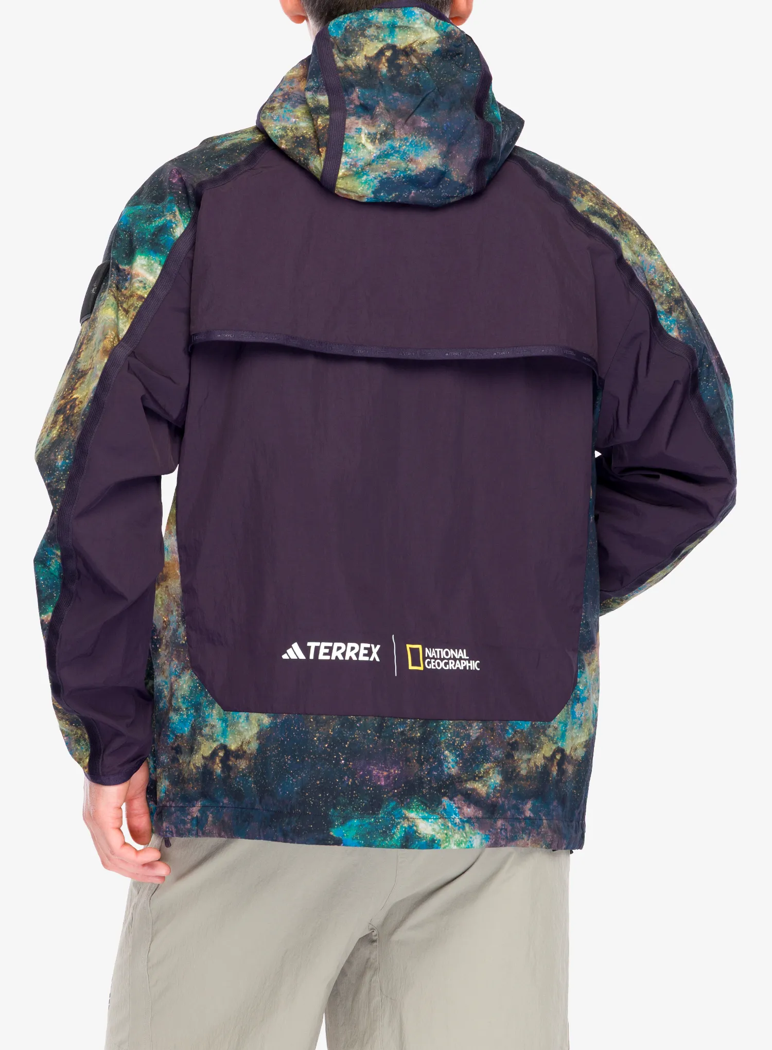 Vetrovka adidas TERREX National Geographic WIND.RDY Jacket - aurora black