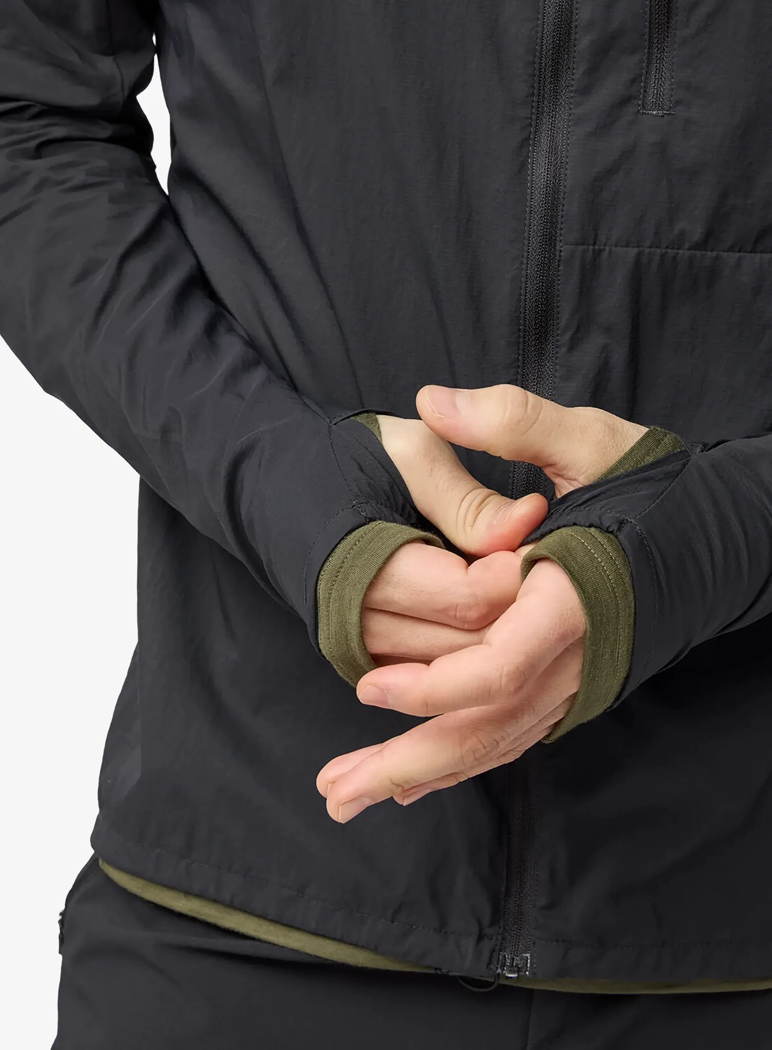Vetrovka Fjallraven Bergtagen Windshell Jacket - black