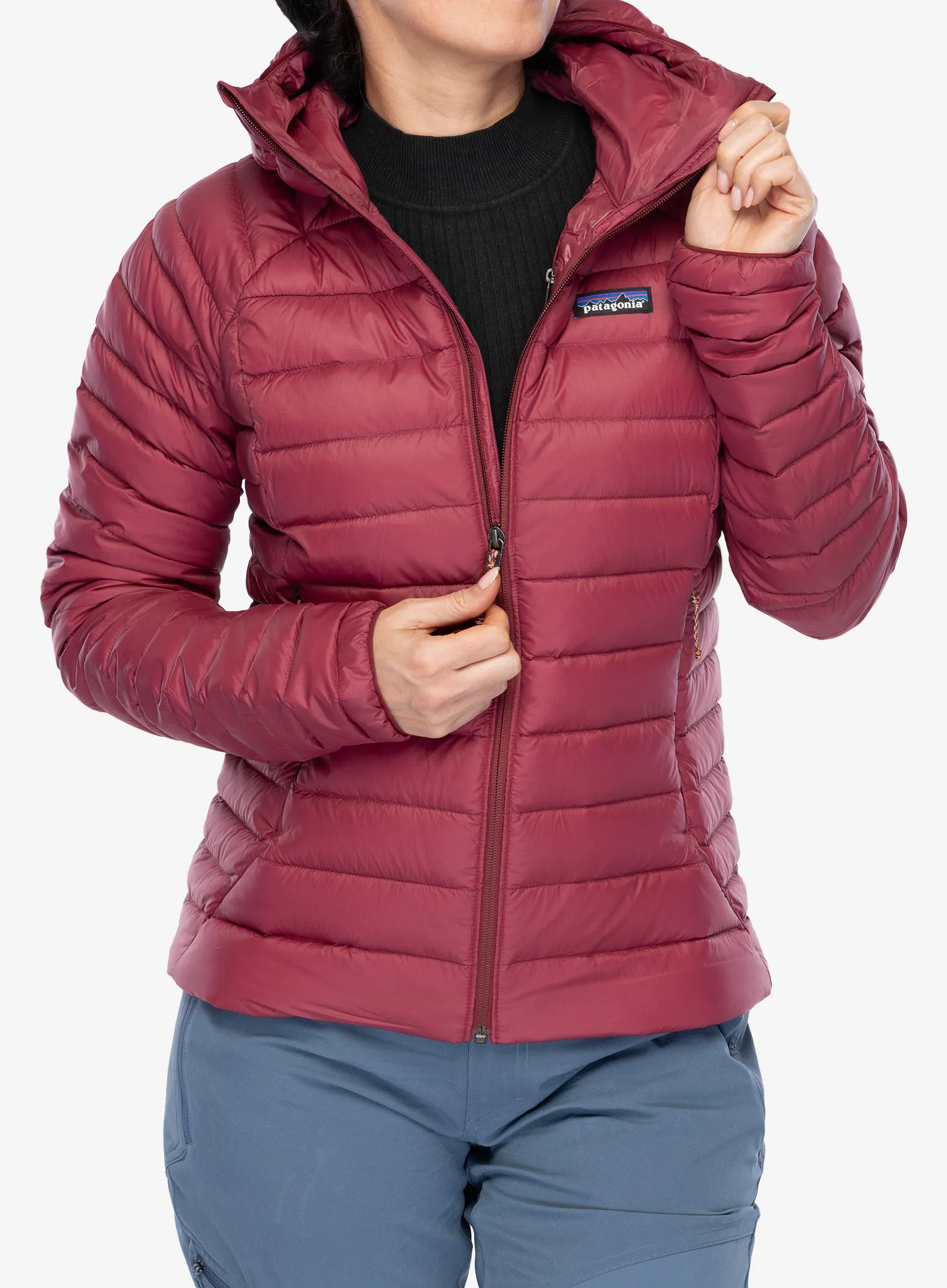 Ženska puhovka Patagonia Down Sweater Hoody - marion red
