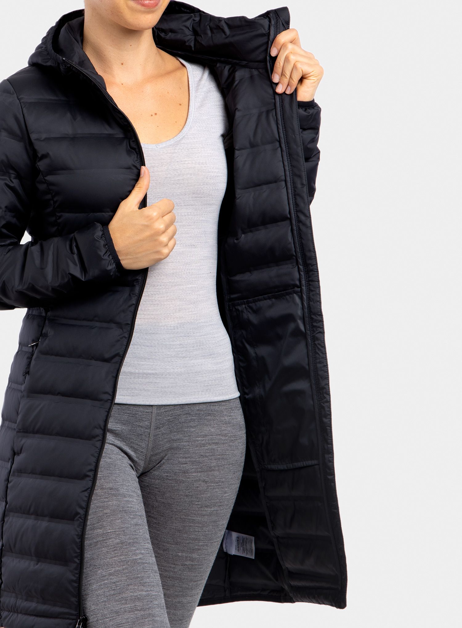 Puhast plašč Columbia Lake 22 Down Long Hooded Jacket - black