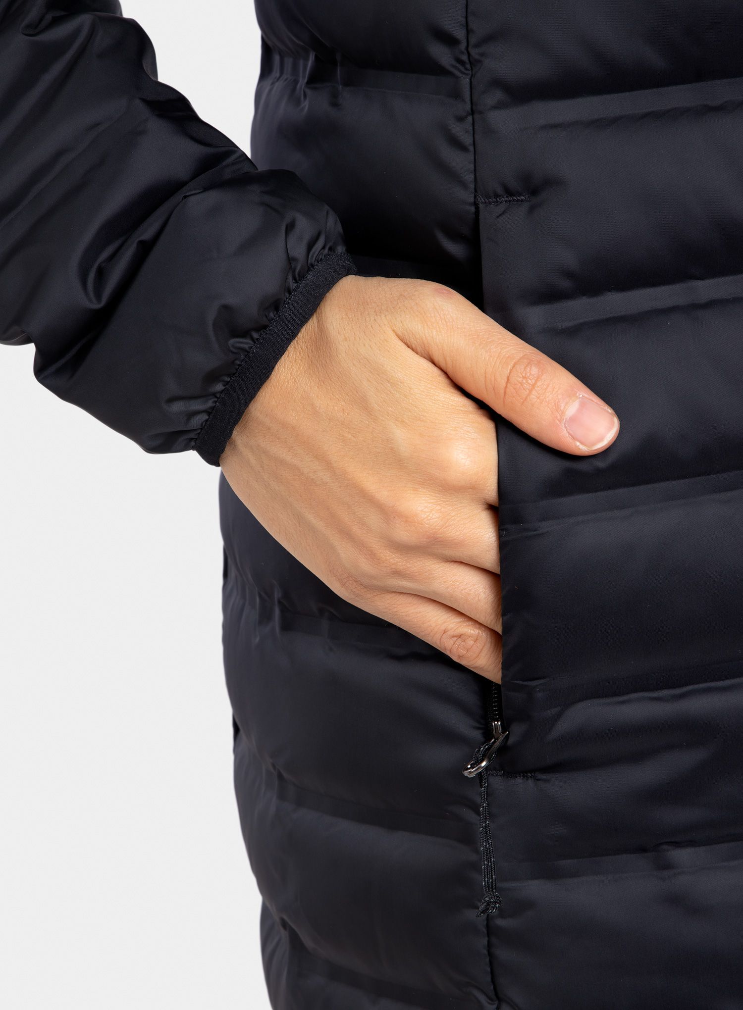 Puhast plašč Columbia Lake 22 Down Long Hooded Jacket - black