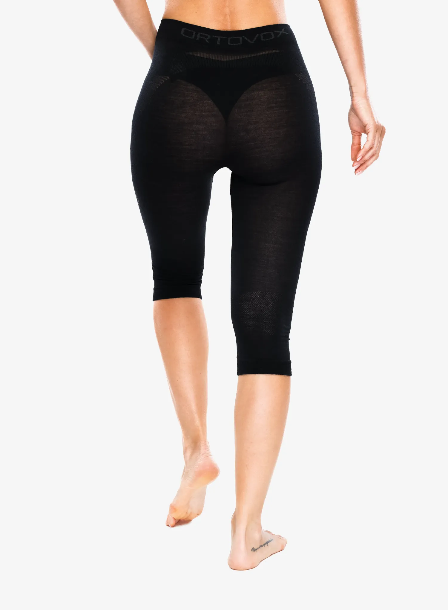 Ženske termo pajkice Ortovox 120 Comp Light Short Pants - black raven