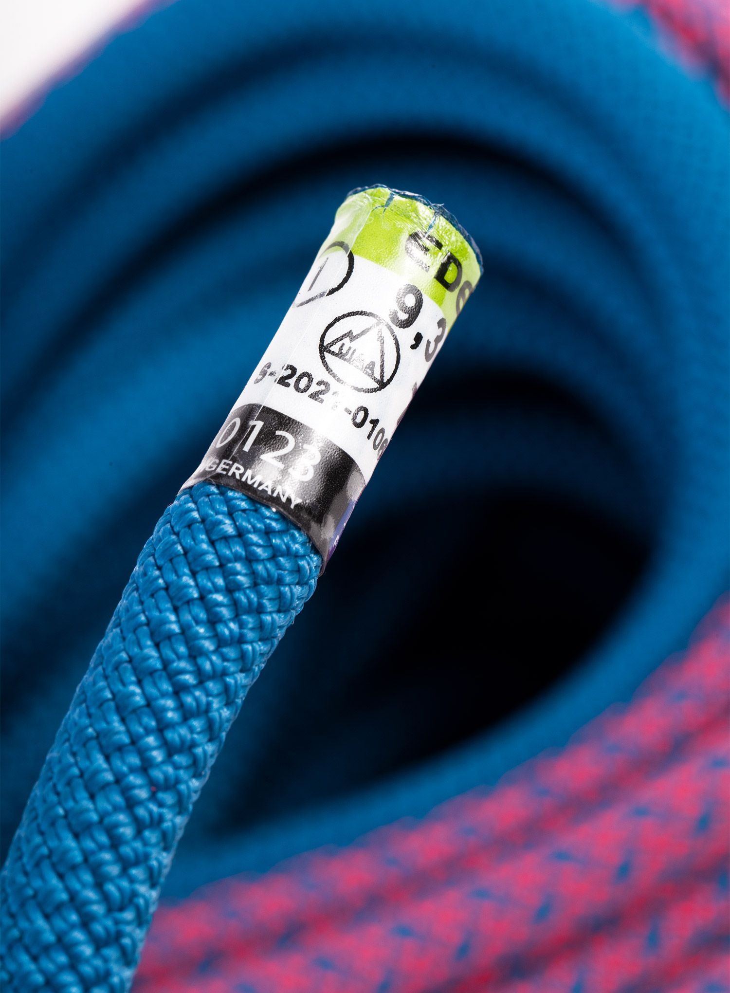 Plezalna vrv Edelrid Tommy Caldwell Eco Dry CT 9,3 mm 70 m - pink/turquoise