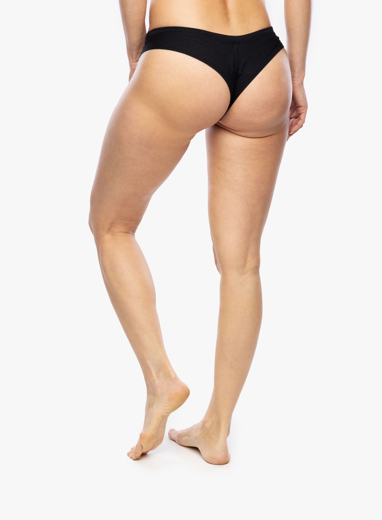 Ženske spodnjice Super.natural Sierra175 Thong - jet black