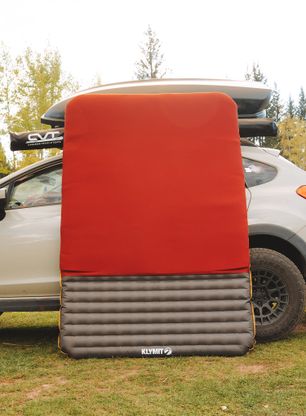 Blazina Klymit Insulated Klymaloft Sleeping Pad Double - red