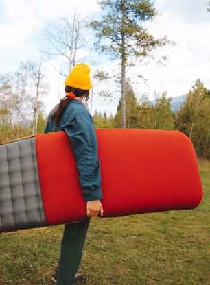 Blazina Klymit Insulated Klymaloft Sleeping Pad XL - red