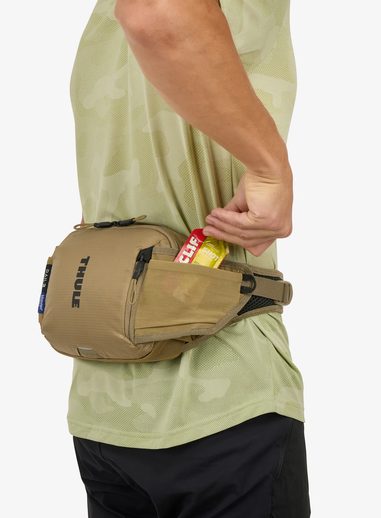 Kolesarska torbica za okoli pasu Thule Rail Hip Pack 2L - faded khaki