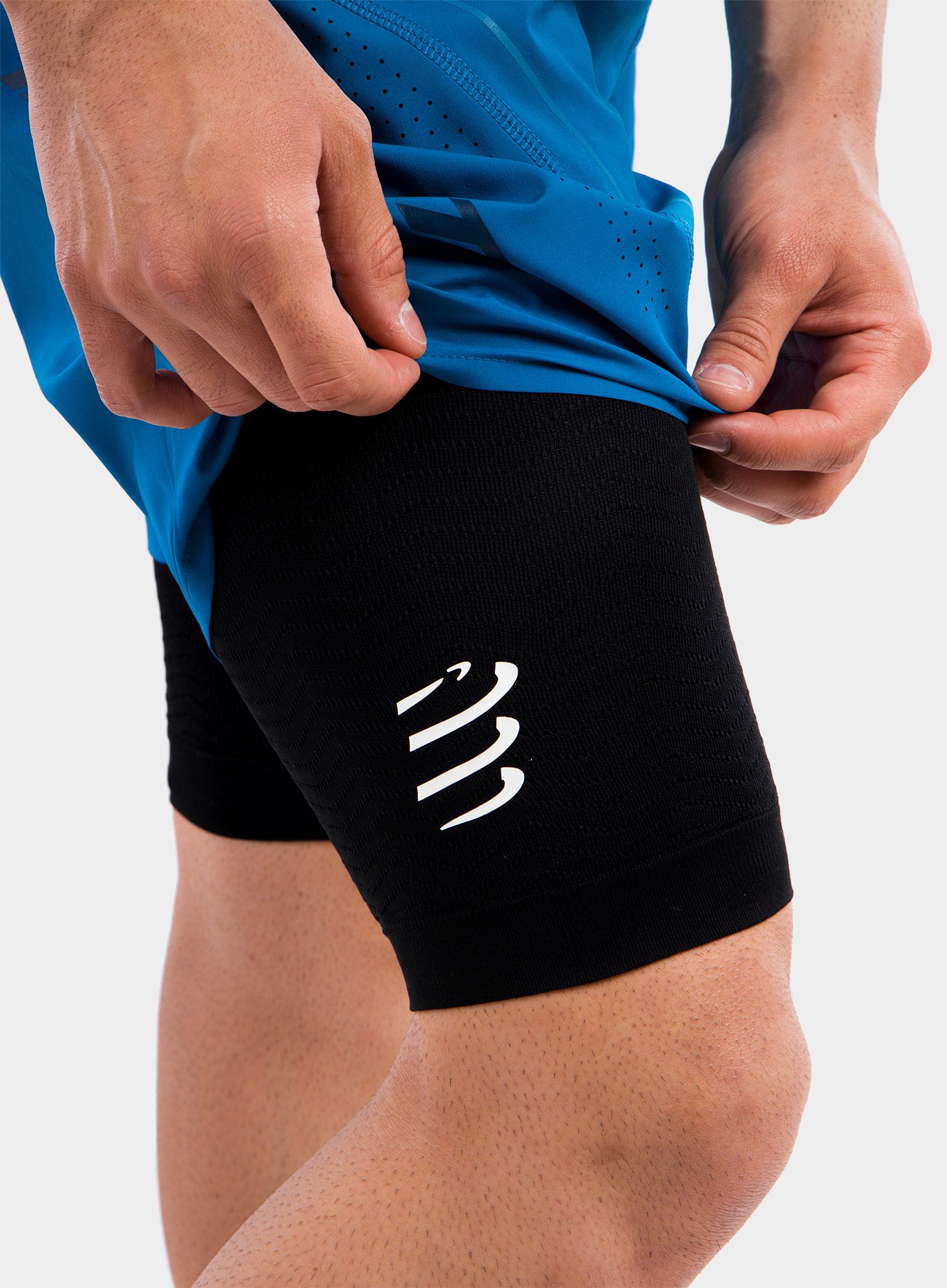 Kompresijski trakovi Compressport Under Control Quad - black