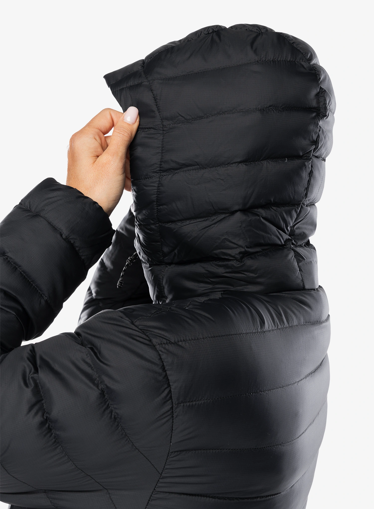 Puhast plašč Patagonia Recycled Down Sweater Parka - black