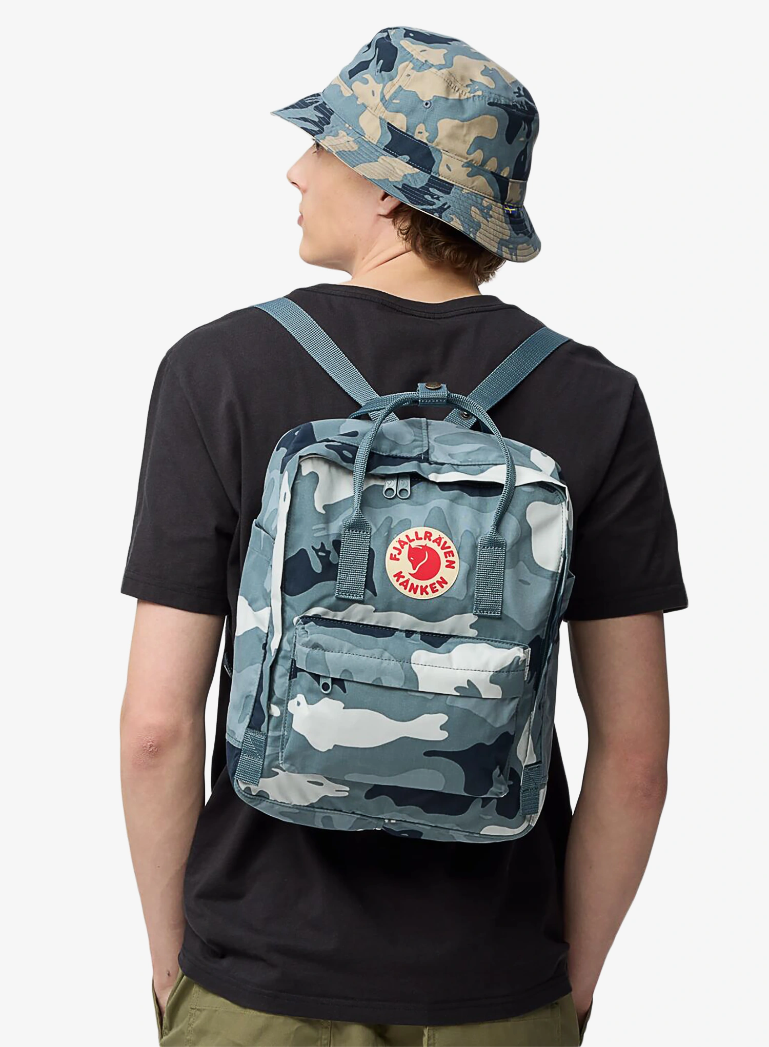 Mestni nahrbtnik Fjallraven Kanken Graphics - nimbus blue/hidden animals