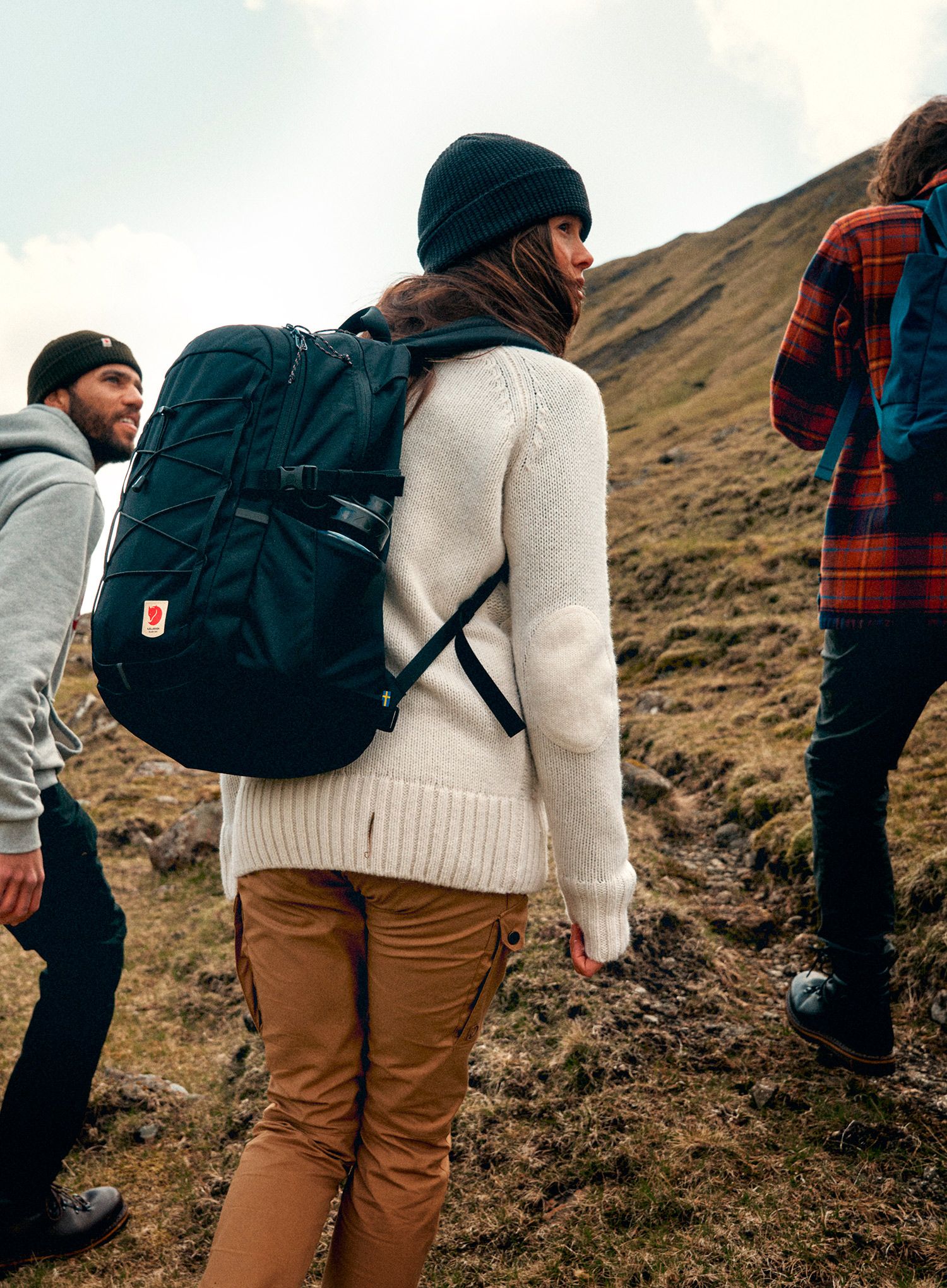 Nahrbtnik za prenosnik Fjallraven Skule 28 - navy