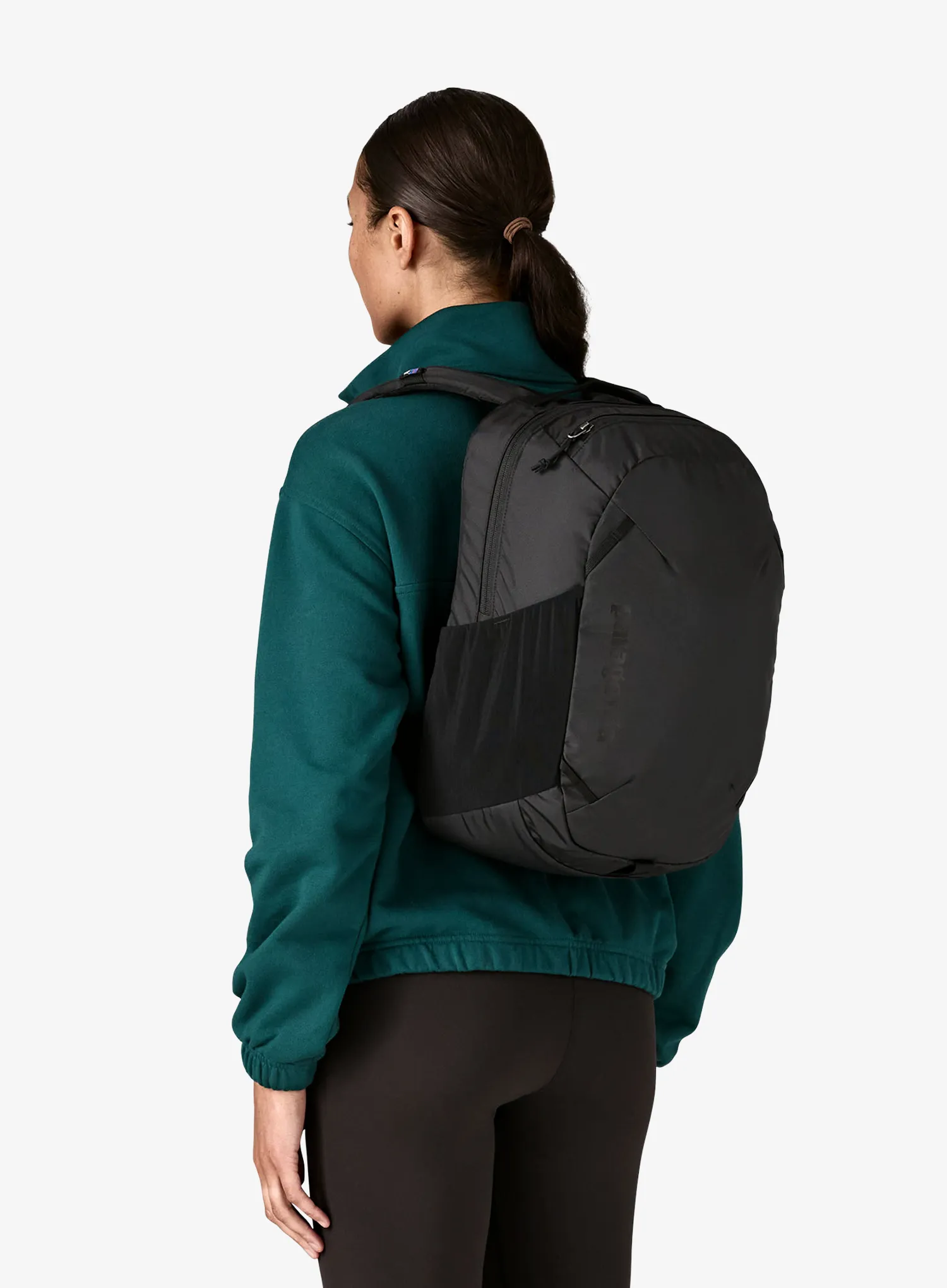 Nahrbtnik za prenosnik Patagonia Atom Day Pack 24L - black