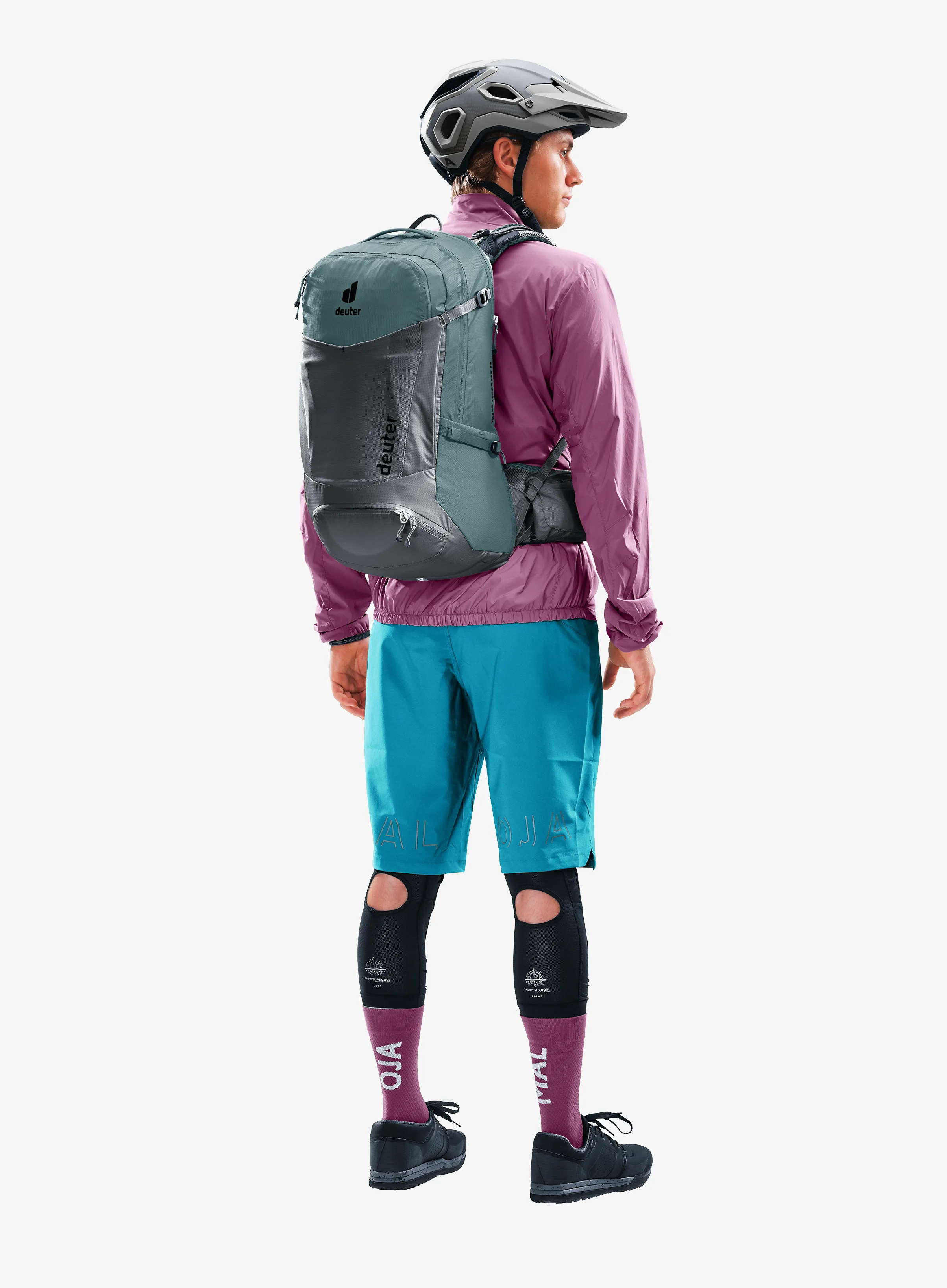 Kolesarski nahrbtnik Deuter Trans Alpine Pro 28 - graphite/shale