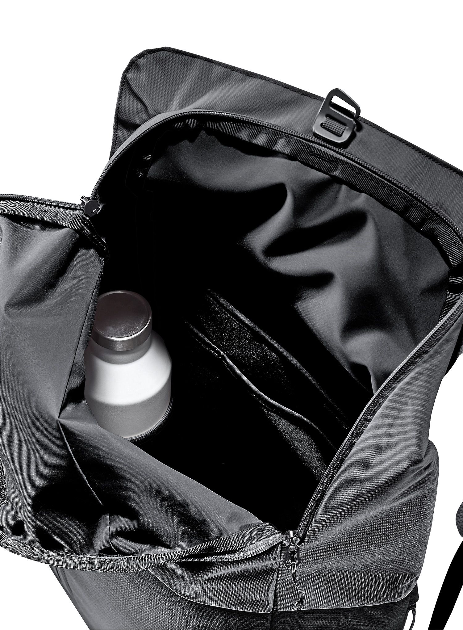 Nahrbtnik Deuter UP Seoul - black