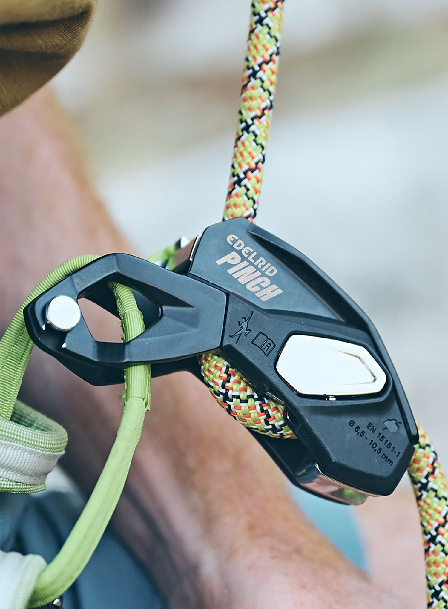 Pripomoček za varovanje Edelrid Pinch - anthracite/oasis