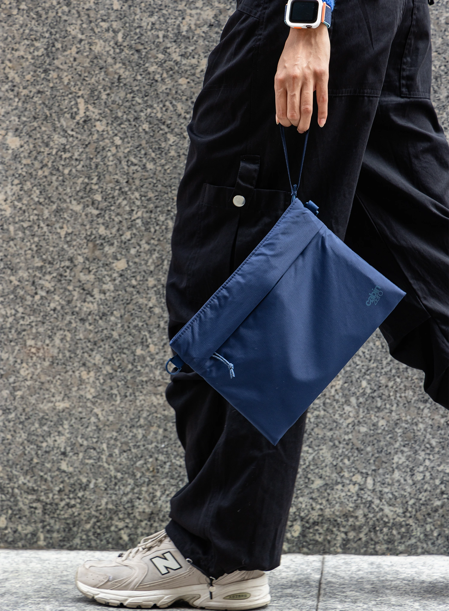 Torbica za čez ramo CabinZero Classic Sacoche 2,5 L - blue shimmer