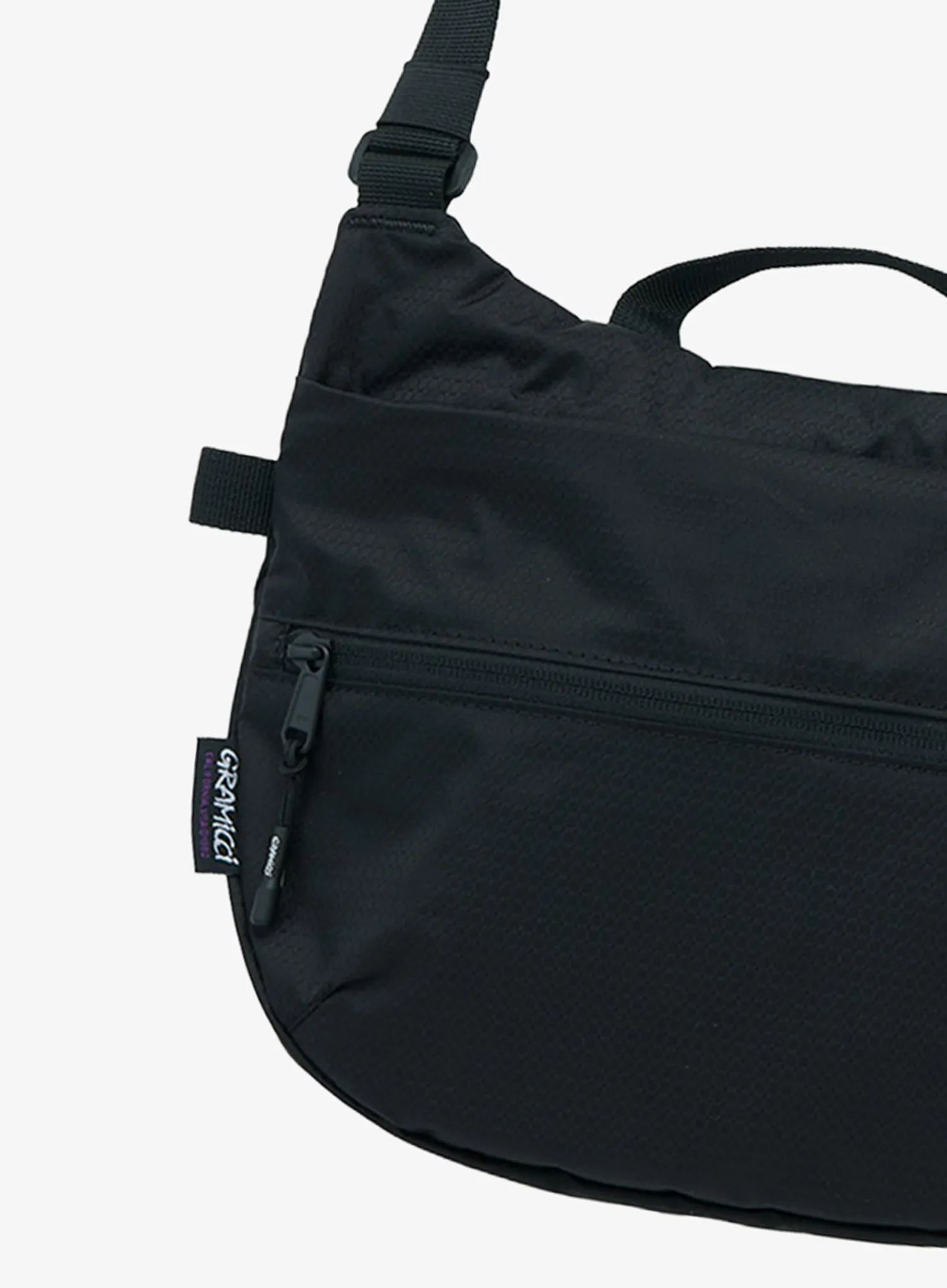 Torbica za čez ramo Gramicci Field Sacoche - black/black
