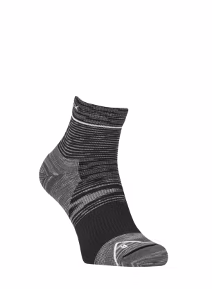 qwe_OrtovoxAlpineQuarterSocksblackraven4251877738459a.webp