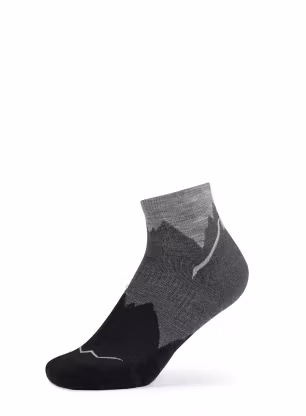qweBuffMerinoLIghtweightQuarterSockLWQ3_black8428927606129a.webp