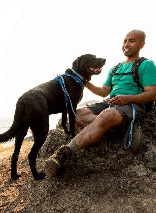Pasji povodec Ruffwear Front Range Leash - mountains logo
