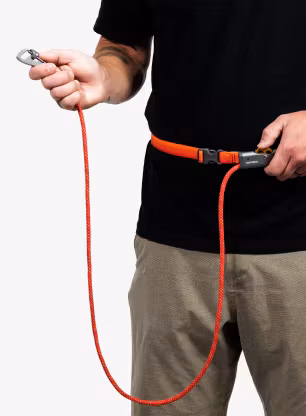 Pasji povodec Ruffwear Hitch Hiker Leash - red currant