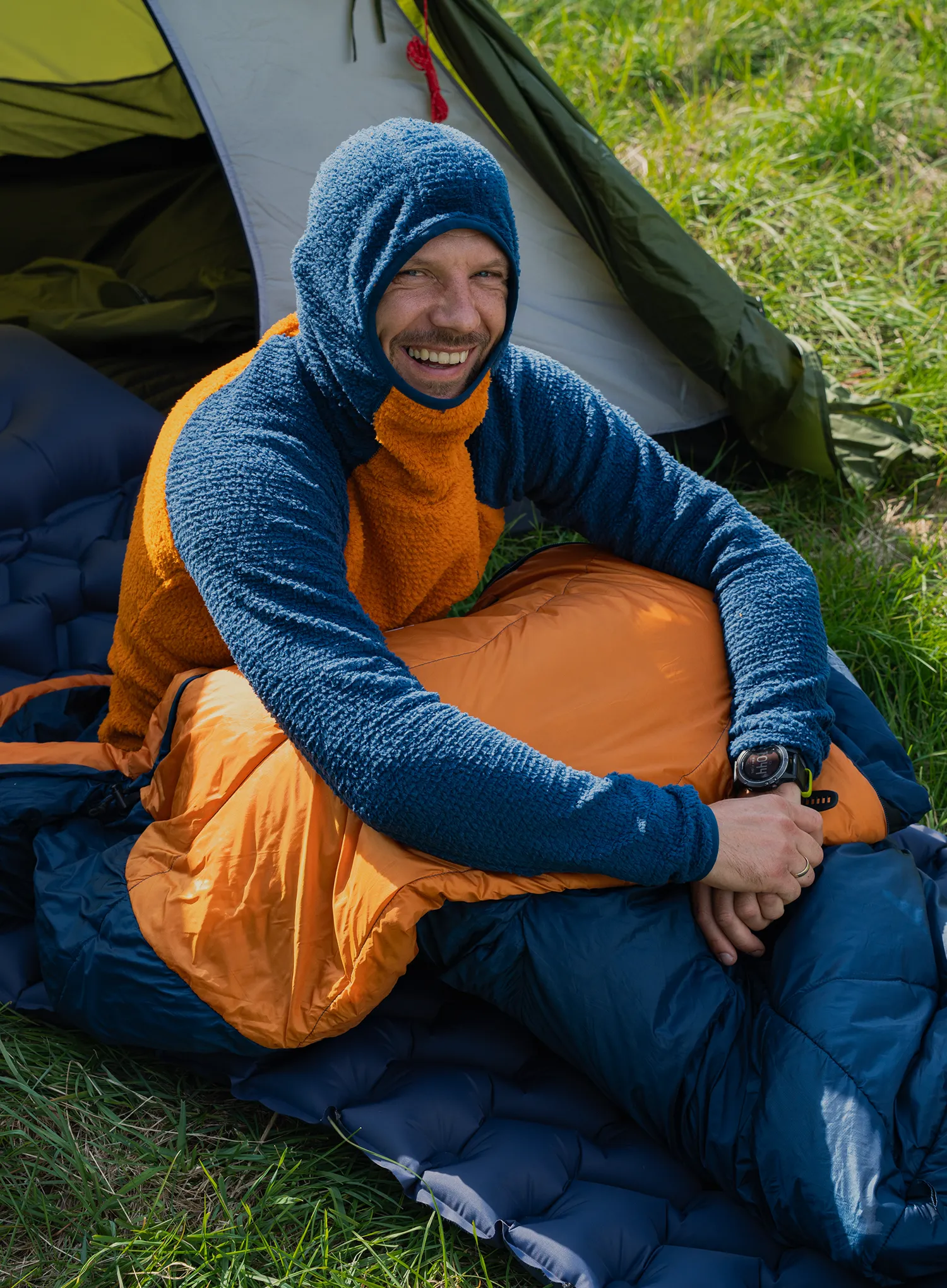 Spalna vreča Alpinus Ultralight Pro 850 - navy