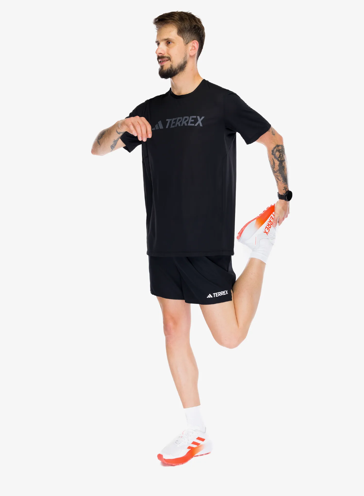 Tekaške kratke hlače adidas TERREX Multi Light Short - black