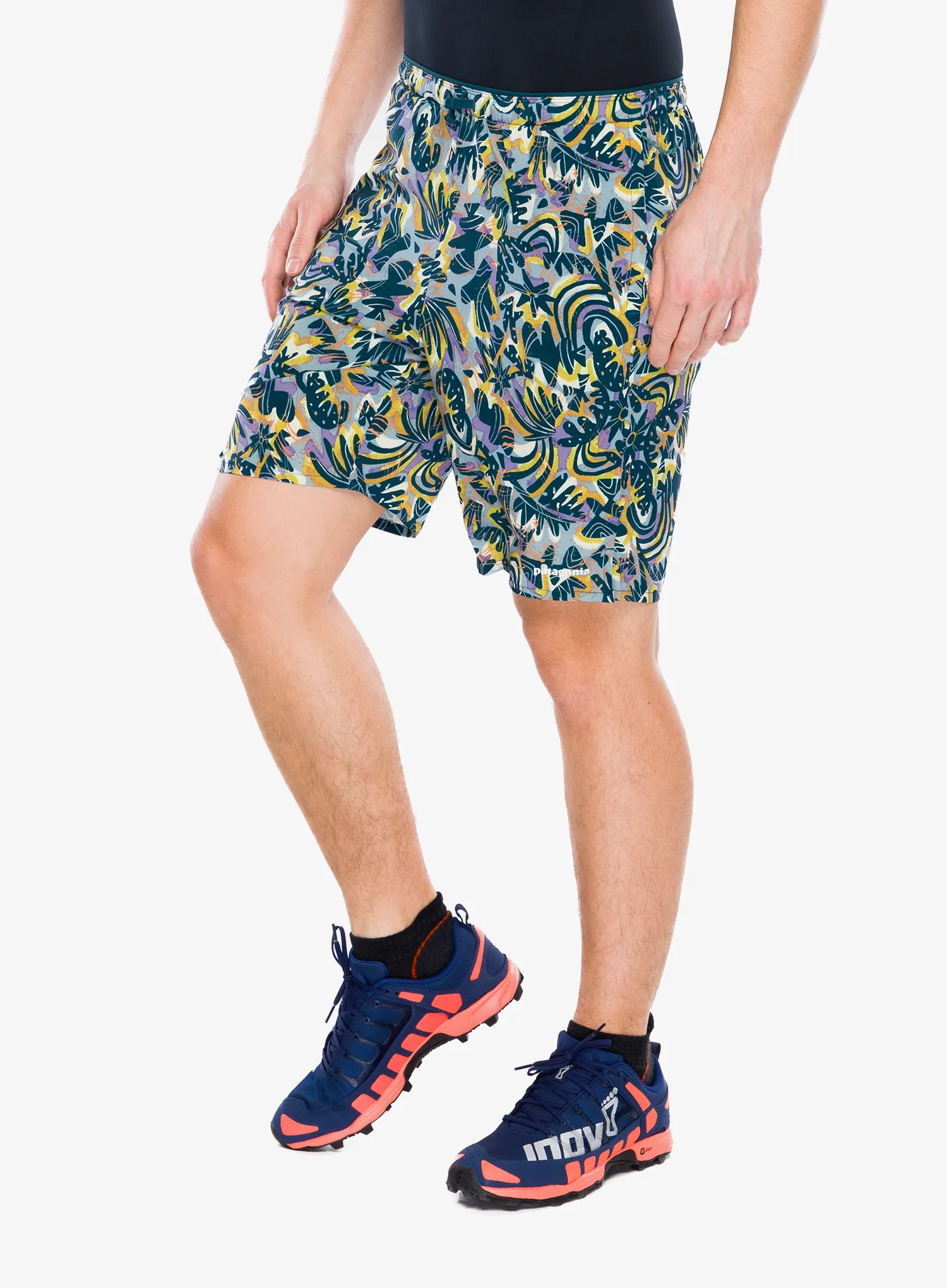 Tekaške kratke hlače Patagonia Multi Trails Shorts 8in - wild botanist/thermal blue
