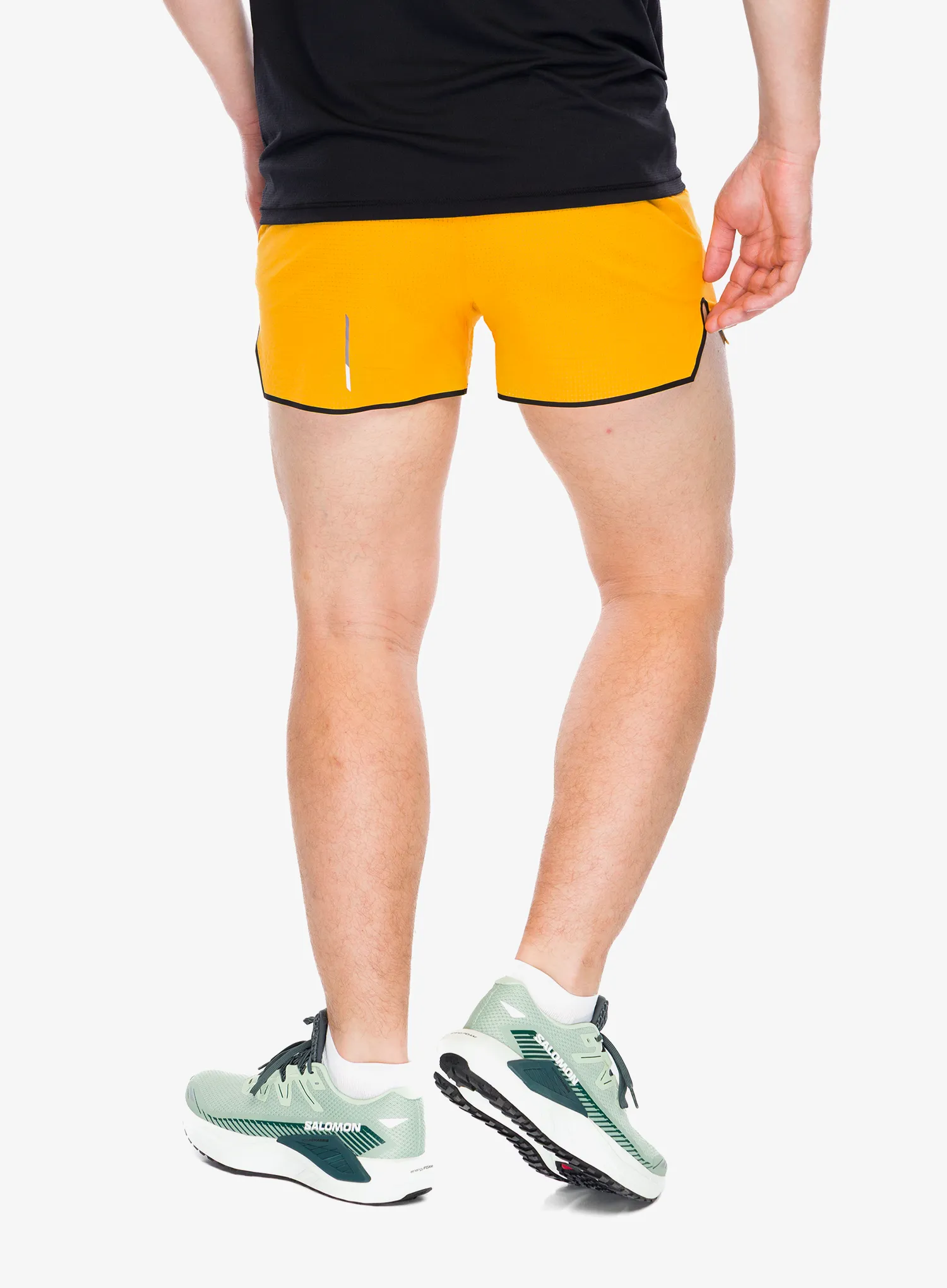 Tekaške kratke hlače Salomon Sense Aero 3 Short - zinnia
